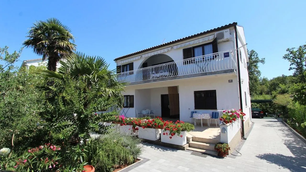 ונטאצ'יצ'י Apartments Miro 0*,  קרואטיה