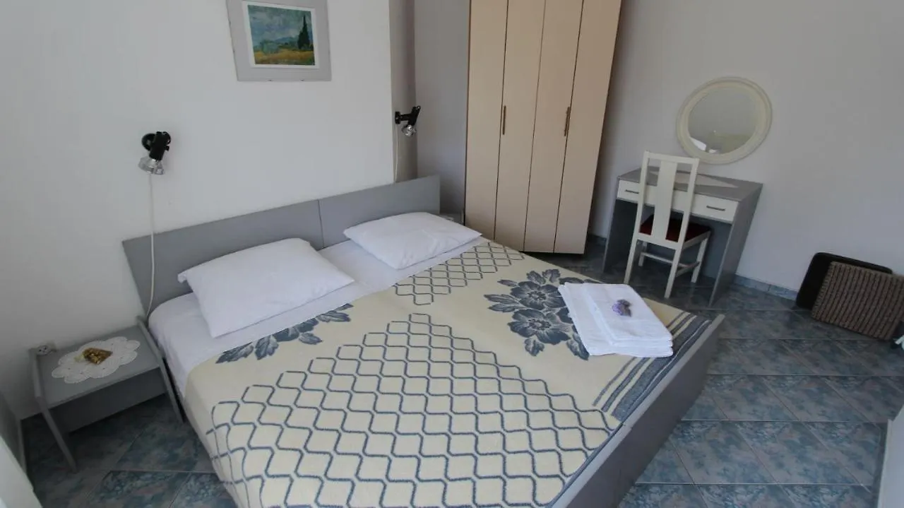 ונטאצ'יצ'י Apartments Miro